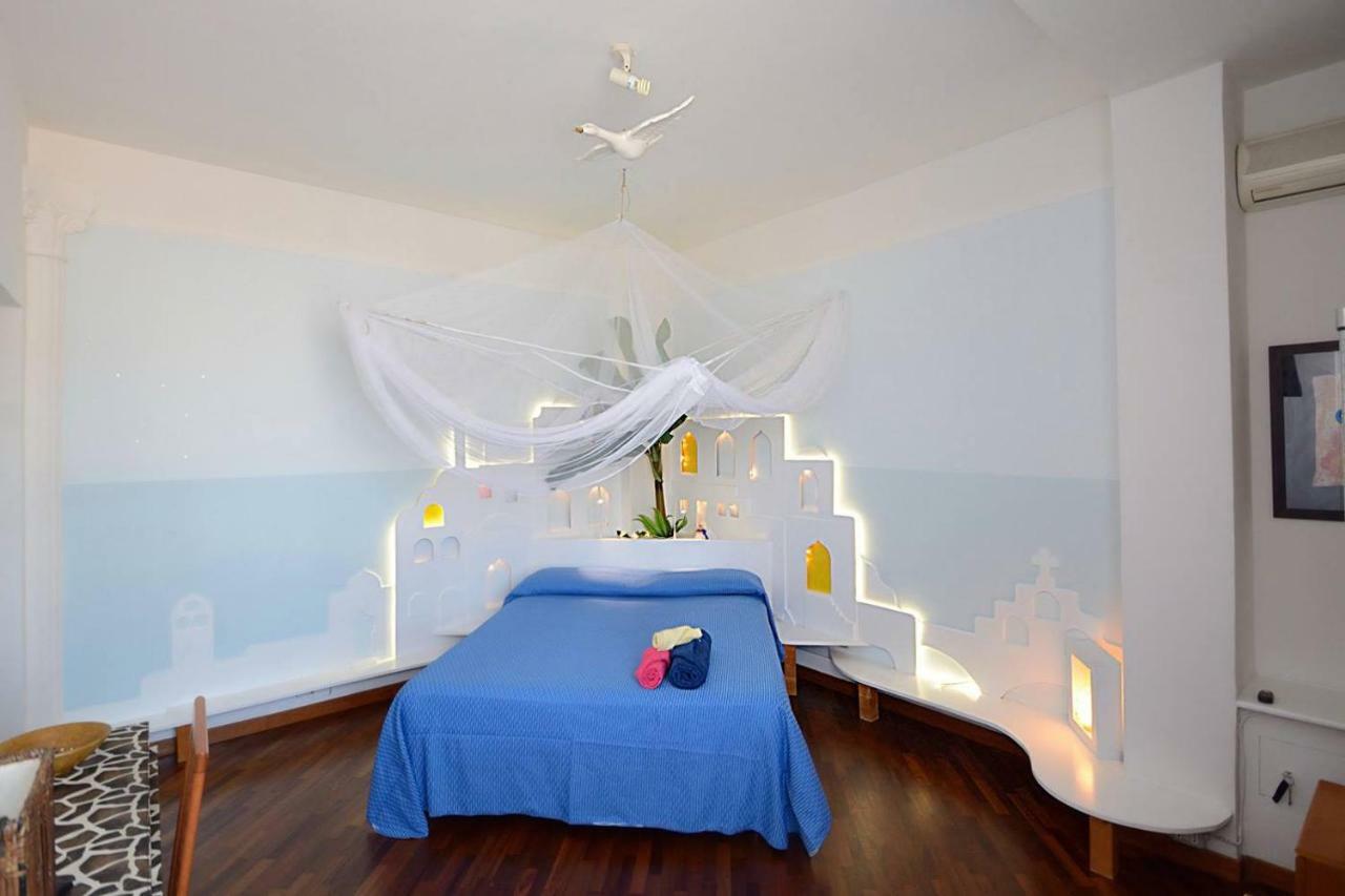 L'Isola Di Gaia Bed & Breakfast Crotone Bagian luar foto