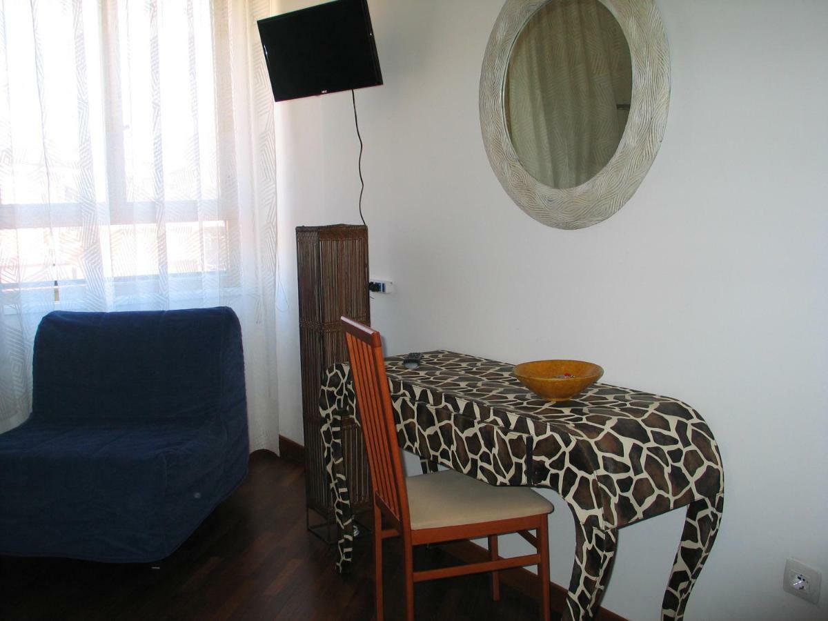 L'Isola Di Gaia Bed & Breakfast Crotone Bagian luar foto